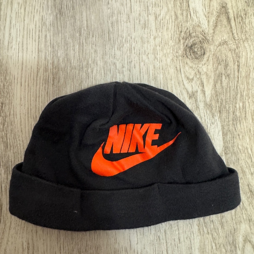 Nike Kids Gray and Orange Hat